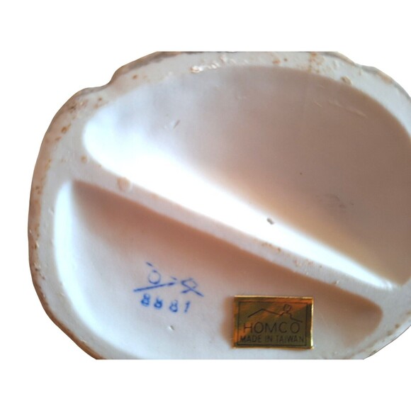 LOT Homco Figurines Harvest Farm Boy Girl With Vegetables Boy With Chicken - Picture 12 of 13